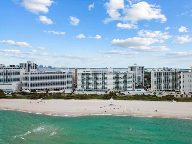 5601 Collins Ave # 1604, Miami Beach FL 33140