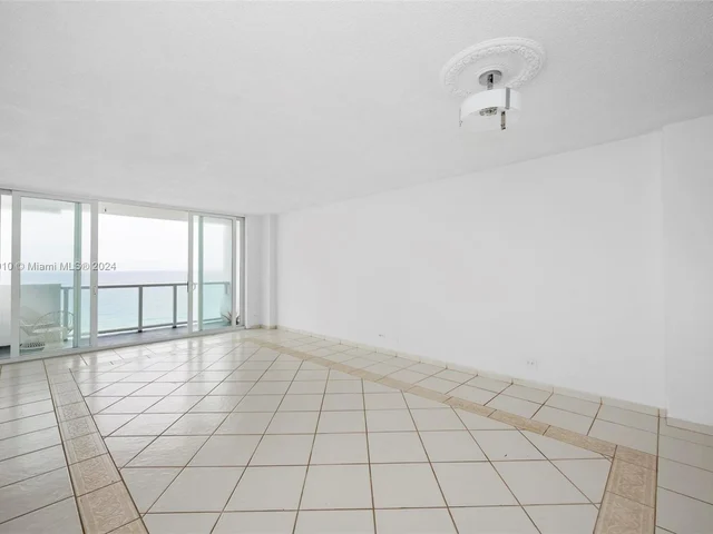 5601 Collins Ave # 1604, Miami Beach FL 33140