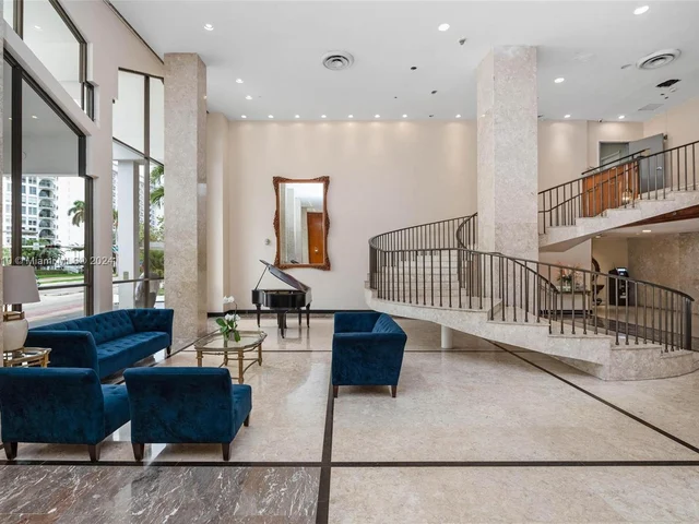 5601 Collins Ave # 1604, Miami Beach FL 33140