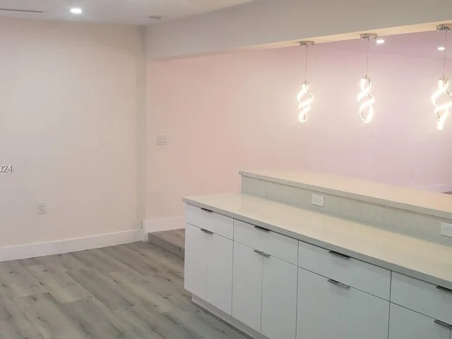 11821 SW 187th Ter, Miami FL 33177