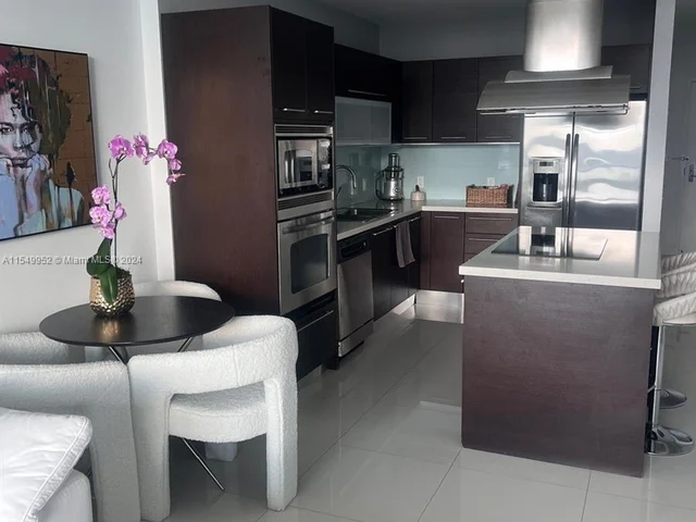 7930 East Dr, North Bay Village FL 33141