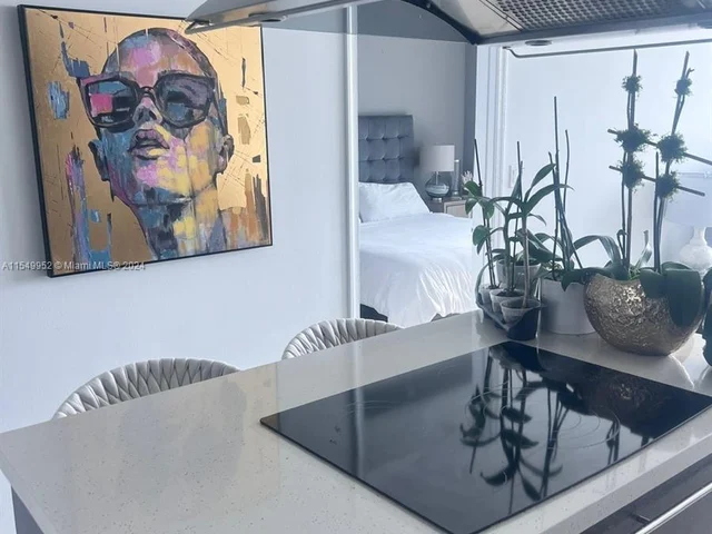 7930 East Dr, North Bay Village FL 33141