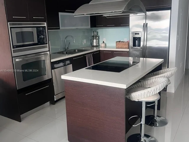 7930 East Dr, North Bay Village FL 33141