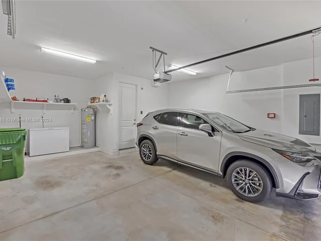 11548 SW 14th St, Pembroke Pines FL 33025