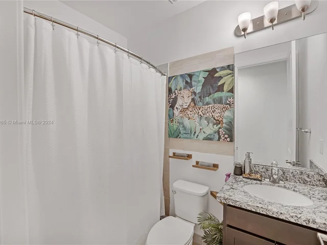 11548 SW 14th St, Pembroke Pines FL 33025