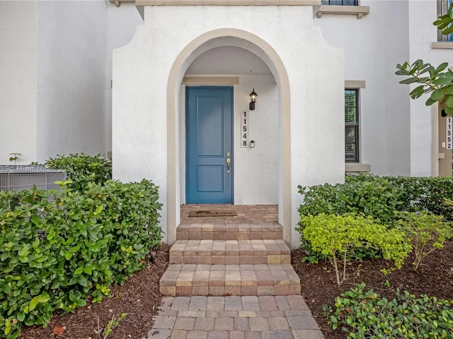 11548 SW 14th St, Pembroke Pines FL 33025