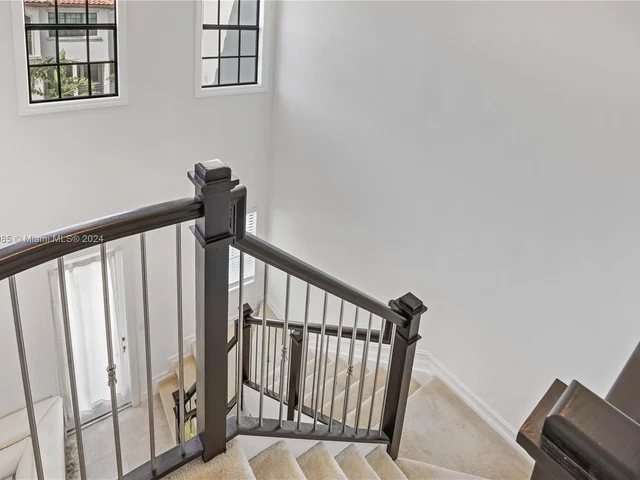 11548 SW 14th St, Pembroke Pines FL 33025