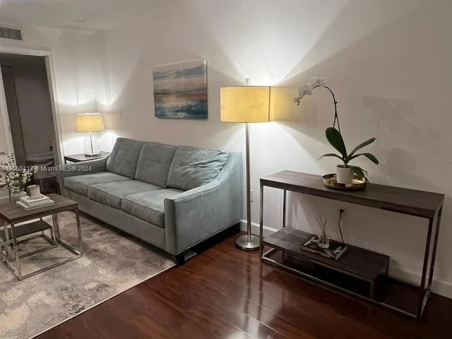 3025 Mary St # 10, Miami FL 33133