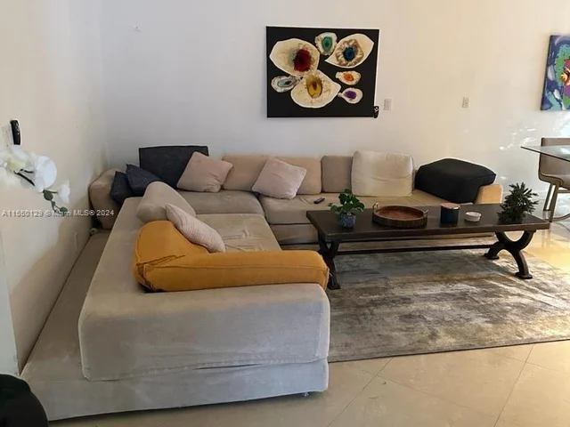 4920 SW 27th Ave # 0, Dania Beach FL 33312