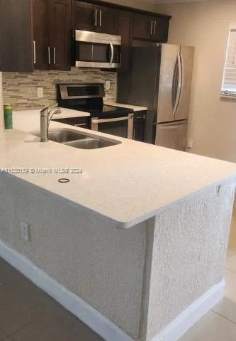 3693 NW 94th Ave # 7I, Sunrise FL 33351