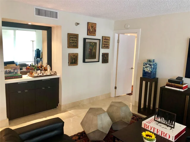 2025 Brickell Ave # 502, Miami FL 33129