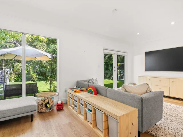 341 Aledo Ave, Coral Gables FL 33134