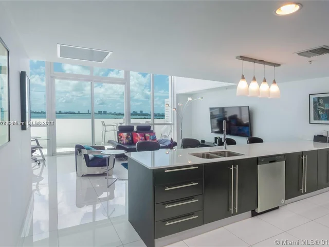 665 NE 25th St # 801, Miami FL 33137