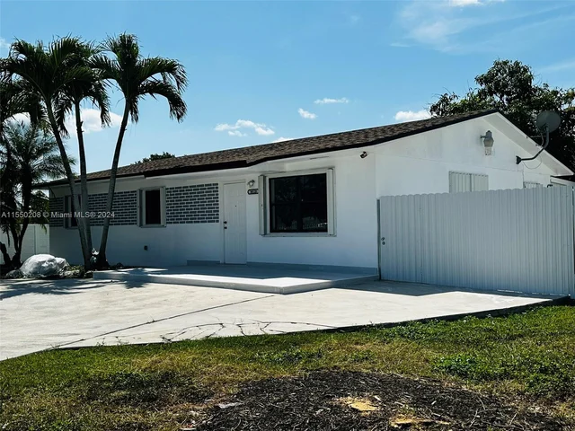 30120 SW 152nd Ave, Homestead FL 33033
