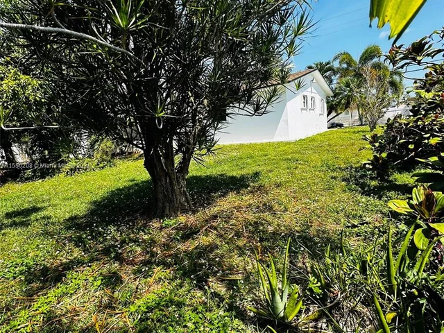 30120 SW 152nd Ave, Homestead FL 33033