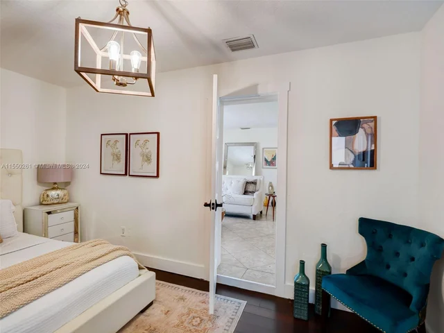 4400 SW 104th Ave, Miami FL 33165