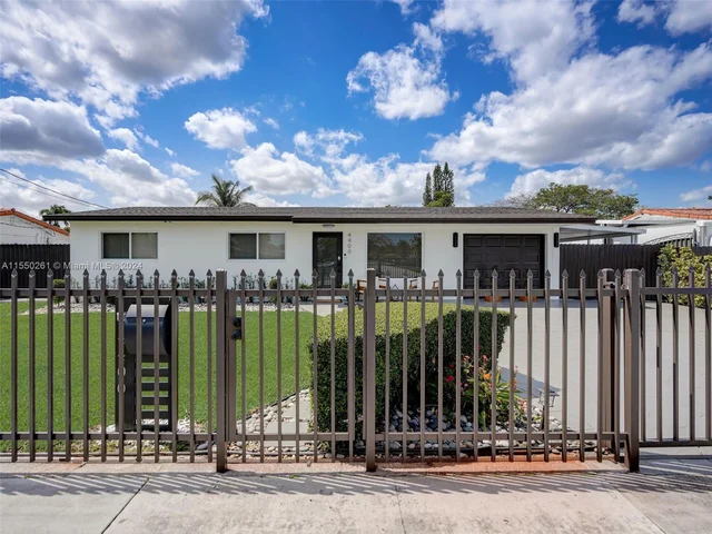 4400 SW 104th Ave, Miami FL 33165
