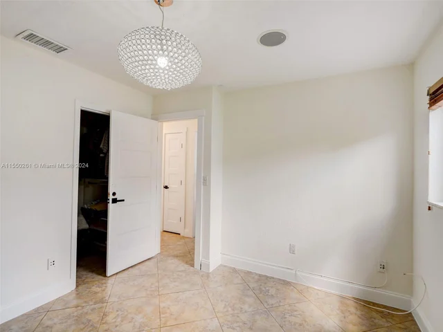 4400 SW 104th Ave, Miami FL 33165