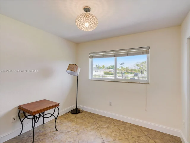 4400 SW 104th Ave, Miami FL 33165