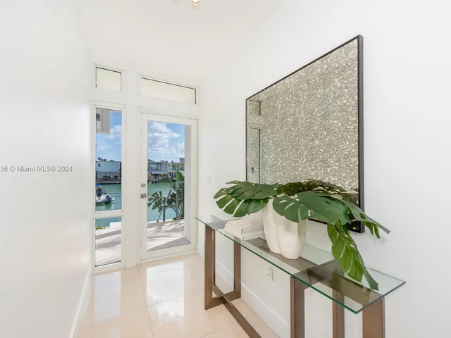 47 N SHORE DR # 47, Miami Beach FL 33141