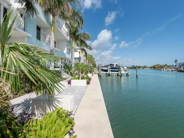 47 N SHORE DR # 47, Miami Beach FL 33141