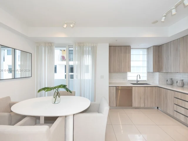 47 N SHORE DR # 47, Miami Beach FL 33141