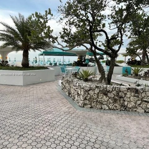 3140 S Ocean Dr # 1903, Hallandale Beach FL 33009