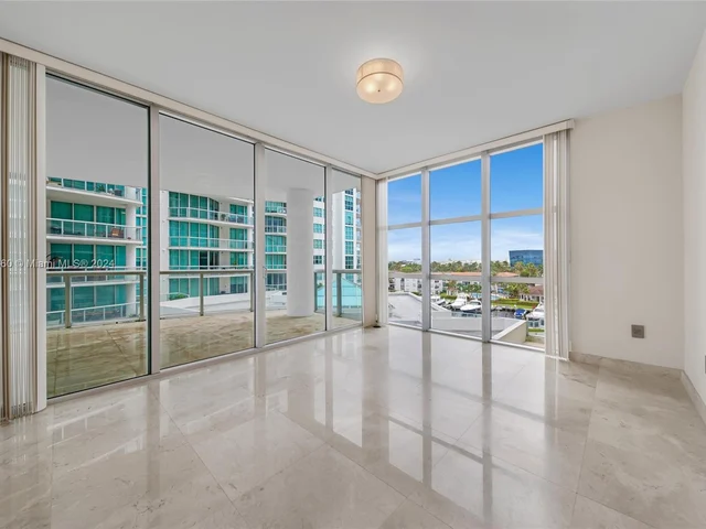 3131 NE 188th St # 607, Aventura FL 33180