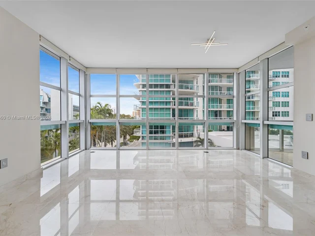 3131 NE 188th St # 607, Aventura FL 33180