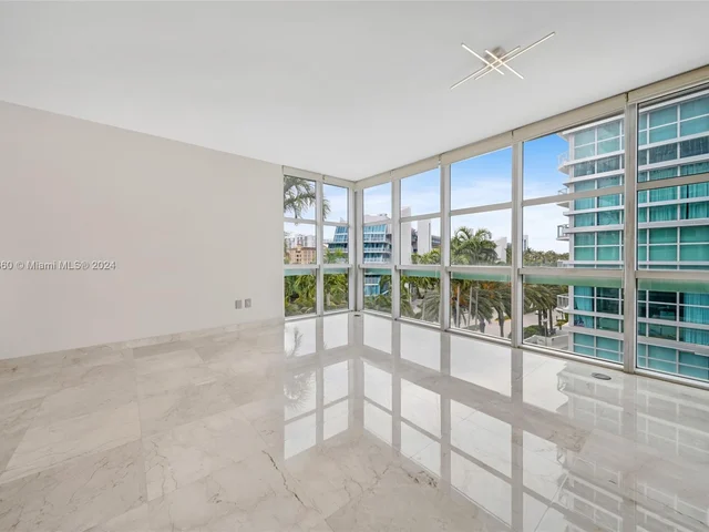 3131 NE 188th St # 607, Aventura FL 33180