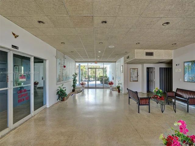 1330 NW 43rd Ave # 110, Lauderhill FL 33313