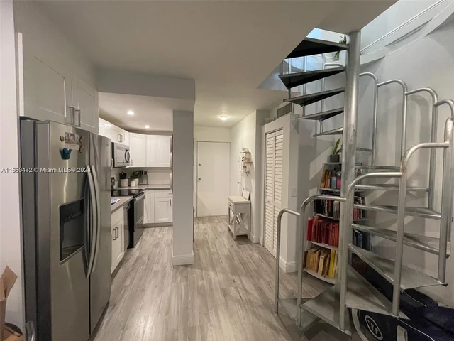 7801 NE 4th Ct # 105, Miami FL 33138