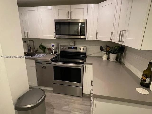 7801 NE 4th Ct # 105, Miami FL 33138