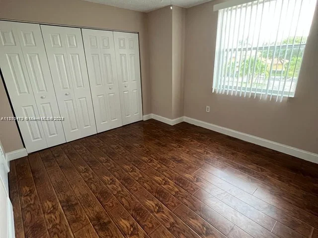 3837 NW 90th Ave # 3837, Sunrise FL 33351