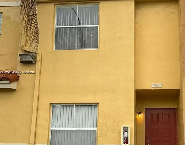 3837 NW 90th Ave # 3837, Sunrise FL 33351