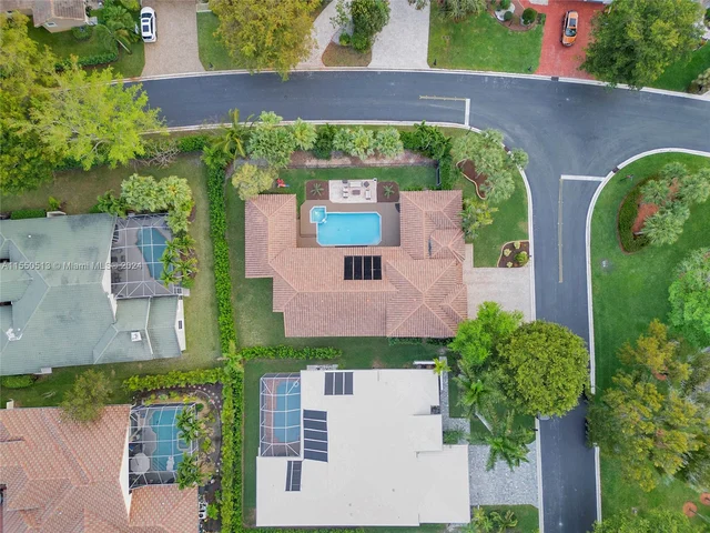 6516 NW 99th Ln, Parkland FL 33076