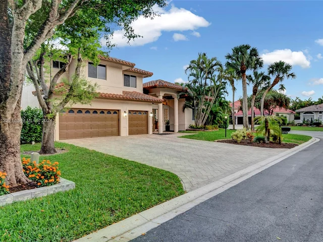 6516 NW 99th Ln, Parkland FL 33076