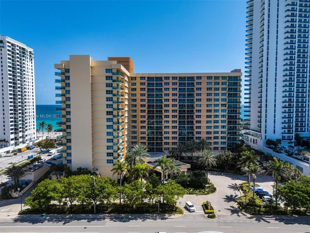 2501 S Ocean Dr # 1020, Hollywood FL 33019