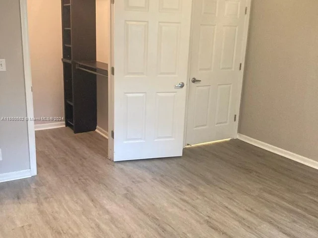 4802 Washington St # 5, Hollywood FL 33021