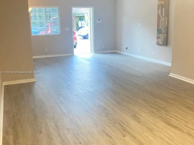 4802 Washington St # 5, Hollywood FL 33021