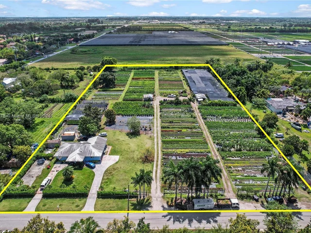 13770 SW 192nd St, Miami FL 33177