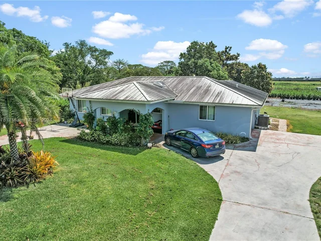 13770 SW 192nd St, Miami FL 33177