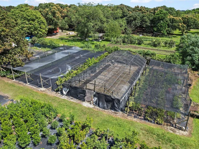 13770 SW 192nd St, Miami FL 33177