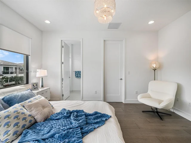 8533 Swinley Forest Way, Boca Raton FL 33434