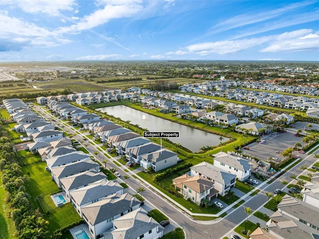 8533 Swinley Forest Way, Boca Raton FL 33434