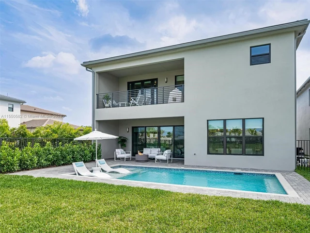 8533 Swinley Forest Way, Boca Raton FL 33434