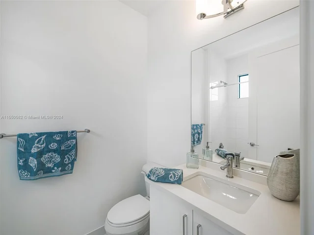 8533 Swinley Forest Way, Boca Raton FL 33434