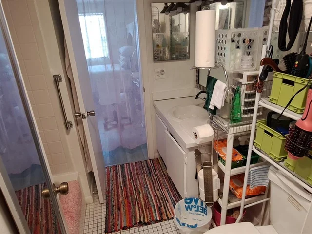 10442 Sunrise Lakes Blvd # 202, Sunrise FL 33322