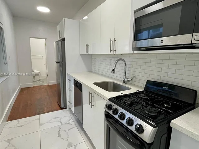 1615 Jefferson Ave # 5, Miami Beach FL 33139