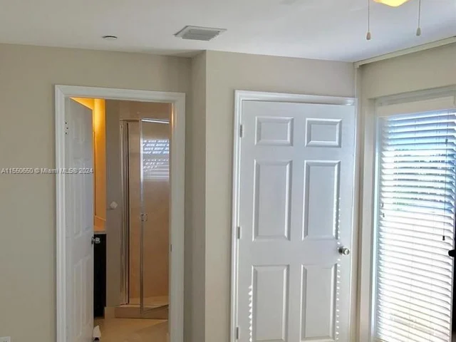 1744 N Dixie Hwy, Fort Lauderdale FL 33305